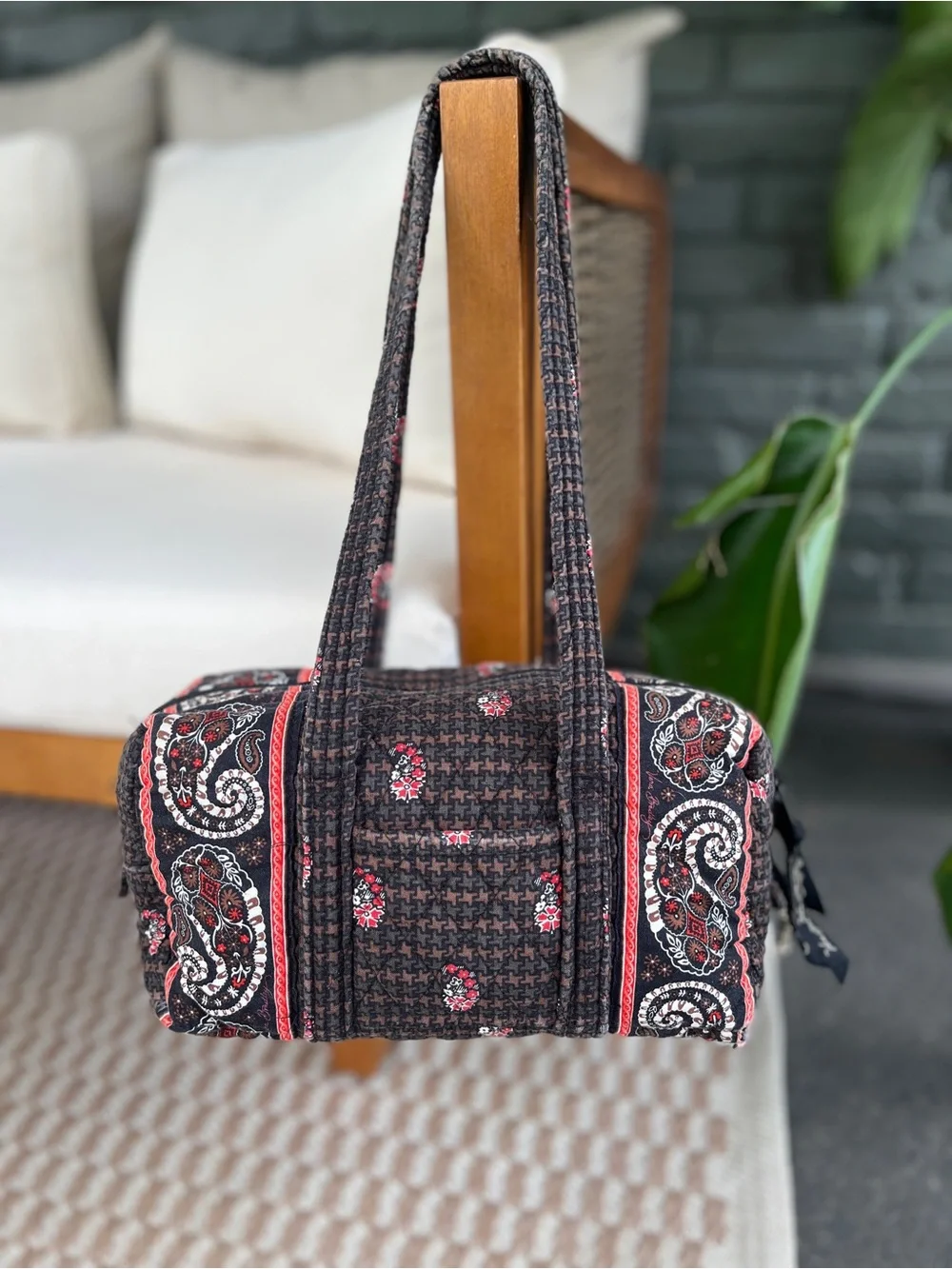 Vera Bradley Houndstooth Brown 100 handbag
